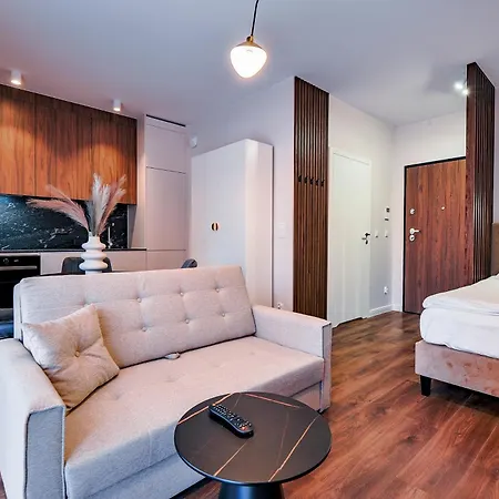 Citystay Scala Srodmiescie Z Uroczym Ogrodkiem גדנסק