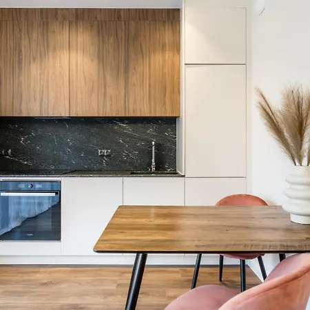 Citystay Scala Srodmiescie Z Uroczym Ogrodkiem דירה *