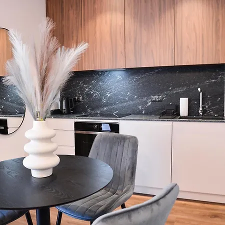 Citystay Scala Srodmiescie Z Uroczym Ogrodkiem